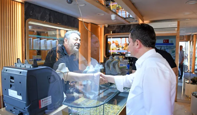 Başkan Erkan Aydın Küçükbalıklı’da vatandaşla buluştu