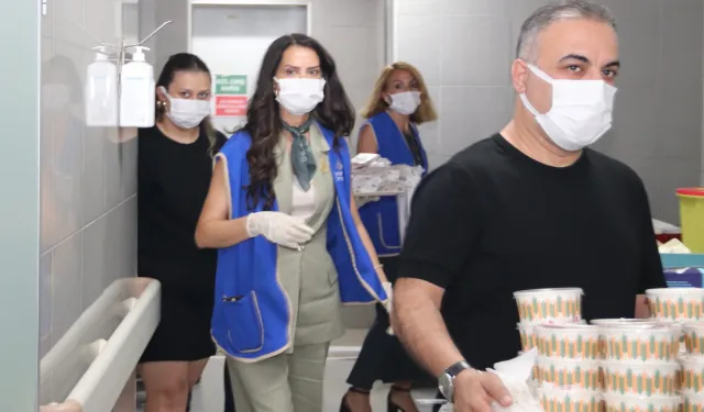 Bursa'da 'Yarına Şans Ver'den bereketli ikram