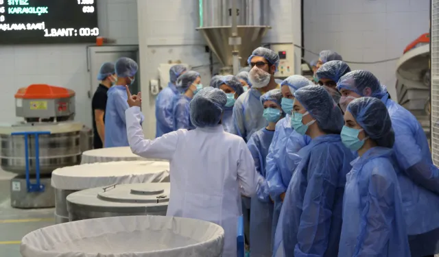 Bursalı gençlerden BESAŞ’a teknik gezi