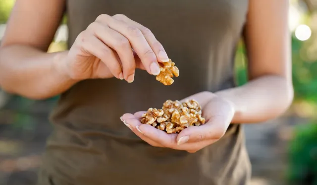 Ceviz gibi Omega-3 kaynakları, çocuk ve ergenlerde beyin gelişimiyle ilişkilendirildi