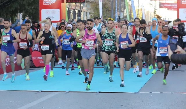 Gazi yarı maratonu için geri sayım başladı