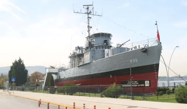 Gölcük'te Yarhisar müze geminin ziyaret günlerine ayar
