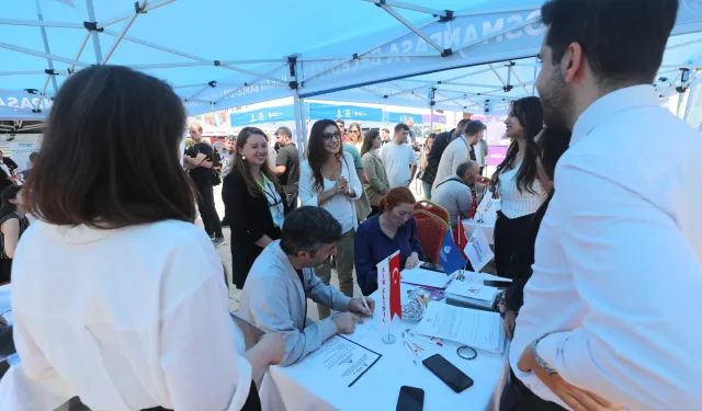 İBB Bölgesel İstihdam Ofisleri Sarıyer ve Beylikdüzü’nde