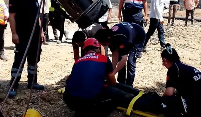 İzmir İtfaiyesi kuyuya düşen vatandaşı kurtardı