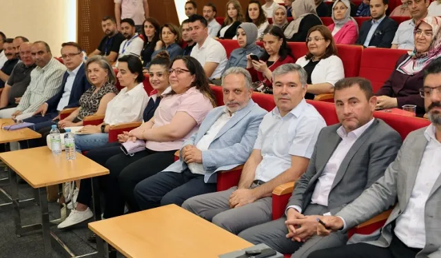 Kayseri Talas'tan yerel yönetimlere bütçe rehberi eğitimi