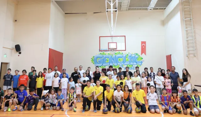 Konya Büyükşehir yaz spor okulları 28 ilçede 11 bin öğrenciyle başladı