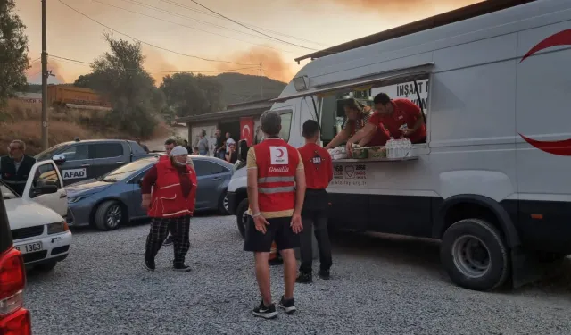 Türk Kızılay'dan 5 günde 288 bin kişilik beslenme hizmeti