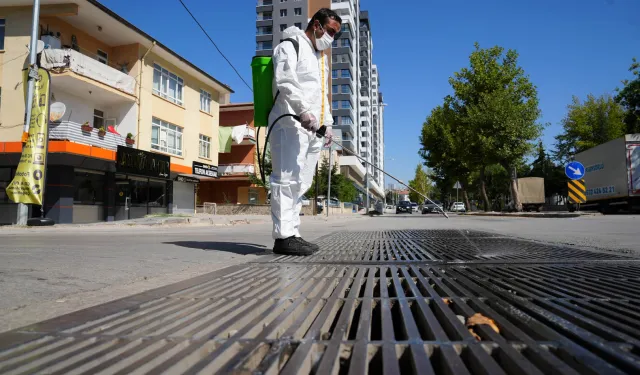 Ankara Keçiören'de ilaçlamalara devam