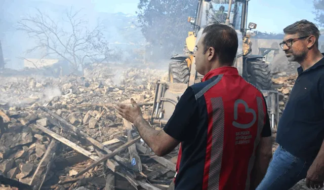Bakan Kurum, Sındırgı Depremi’ndeki hasar boyutunu açıkladı