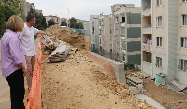 Başkan Hürriyet istinat duvarı çalışmasını yerinde denetledi