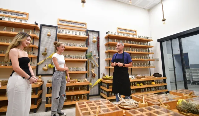 Bornova’da atalık tohum geleceğe taşınıyor