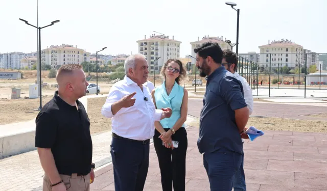 Bursa Nilüfer'de Balkan Mahallesi'ndeki park açılışa gün sayıyor