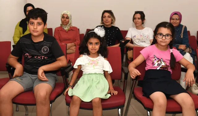 Bursa Osmangazi’de çocuklara mektup alışkanlığı kazandırıldı