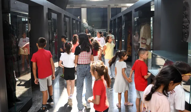 Bursa Osmangazi’de çocuklara tarih ve edebiyatı sevdiren buluşma