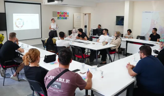 Bursa'da yuva kuran gençlere 'Yıldırım' destek