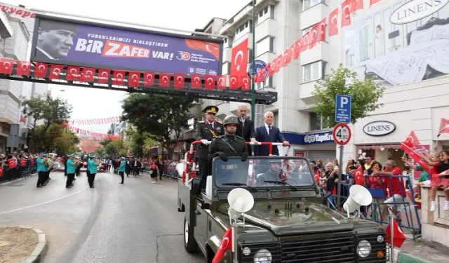 Bursa’da Zafer Bayramı coşkusu