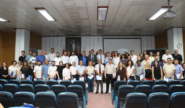 BUÜ’de başarılı akademisyenler ödüllendiriliyor