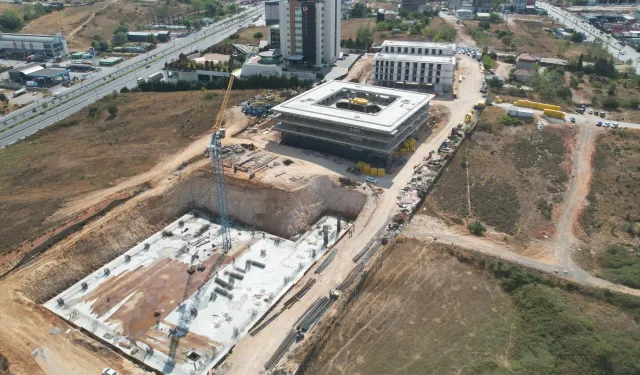 Çayırova Spor Lisesi’nde çalışmalar devam ediyor