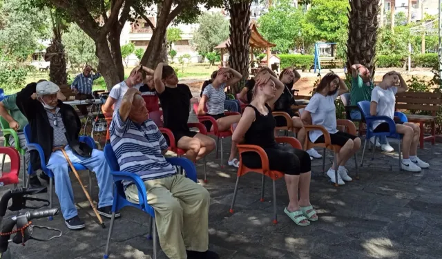 Çekyalı öğrenciler Mersin’de hayata dokundu