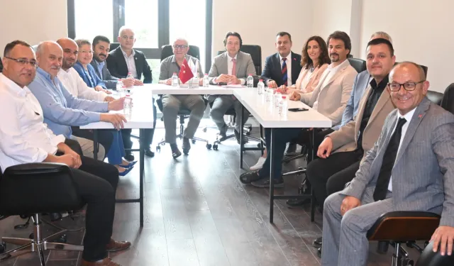 CHP milletvekilleri Kırklareli TSO’yu ziyaret etti