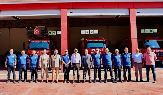 Denizli'de Başkan Çavuşoğlu’ndan itfaiye eğitim merkezi’ne ziyaret