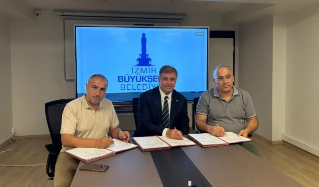 Grand Plaza ve İztarım'da imzalar atıldı