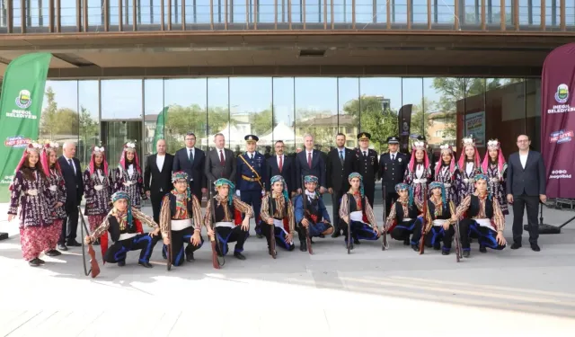 İnegöl’de Zafer Bayramı coşkusu