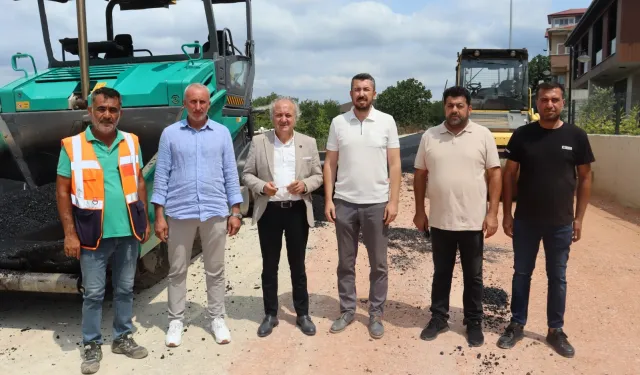 İzmit Belediyesinden Kabaoğlu’nda yoğun asfalt çalışması