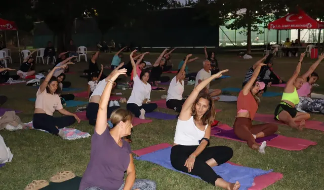 İzmit’te “Nefes Al İzmit” yoga etkinliği
