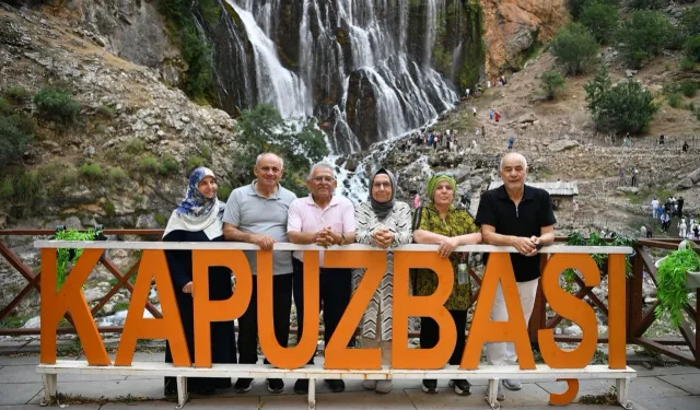 Kayseri Büyükşehir'den Yahyalı'ya özel mesai