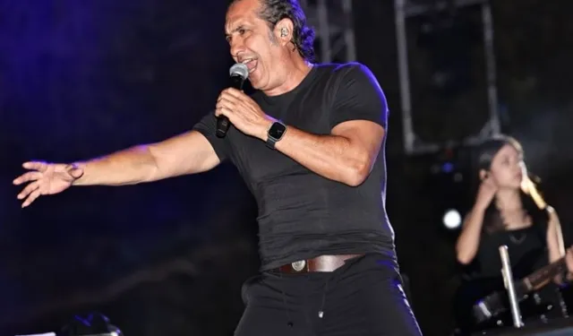 Kıraç’tan Denizli’de Zafer Bayramı’na coşkulu konser