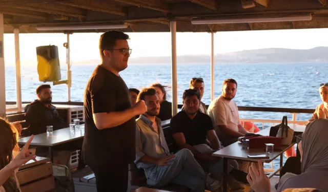 Kocaeli'de 'Kılavuz Kariyer' öğrencilerine mehtap turu