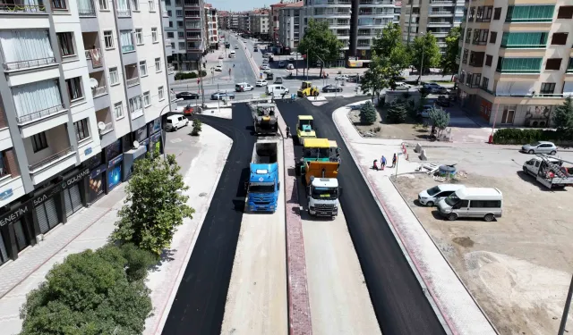 Konya Karatay'da asfalt çalışmalarına devam