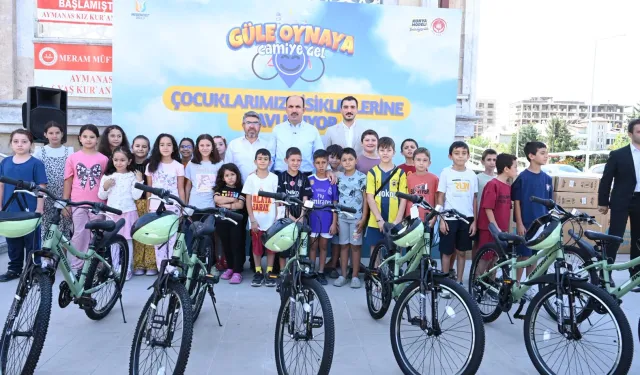 Konya’da 12 bin çocuk bisikletine kavuştu
