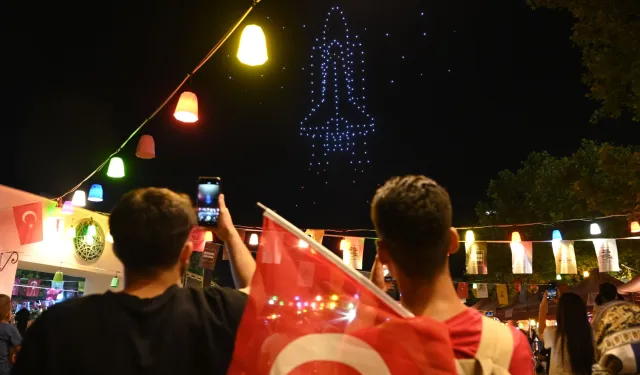 Konya'da 250 drone 'Zafer'e uçtu!