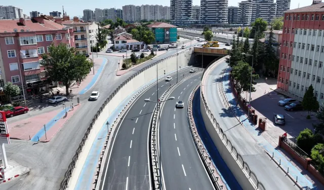 Konya’da Azerbaycan Alt Geçidi’nde asfalt yenilendi