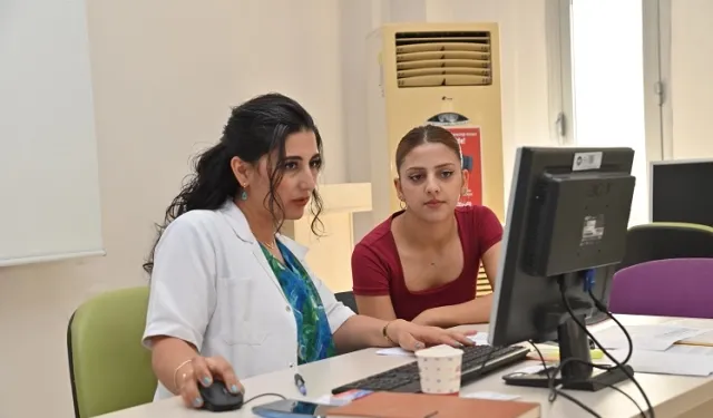 Manisa Büyükşehir tercihte üniversite adaylarının yanında