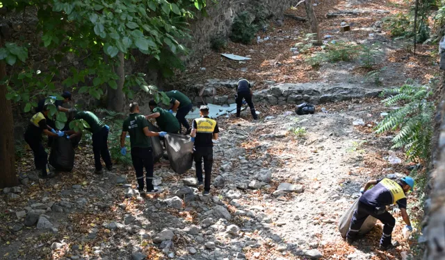 Manisa Çaybaşı'nda rutin temizlik