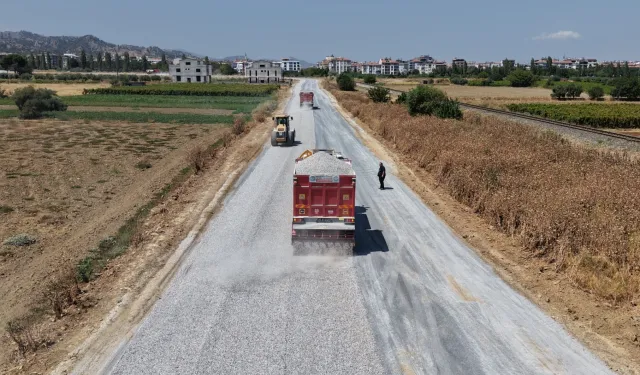 Manisa Salihli’de Büyükşehir'den yol çalışması