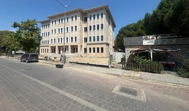 Manisa Saruhanlı'ya yeni hükümet konaği