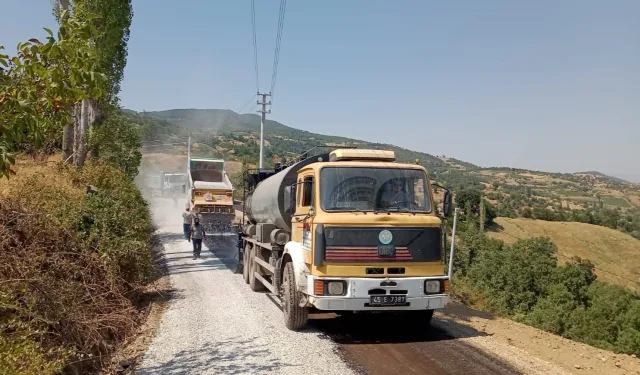 Manisa'dan ulaşım konforu için 13 bin ton asfalt