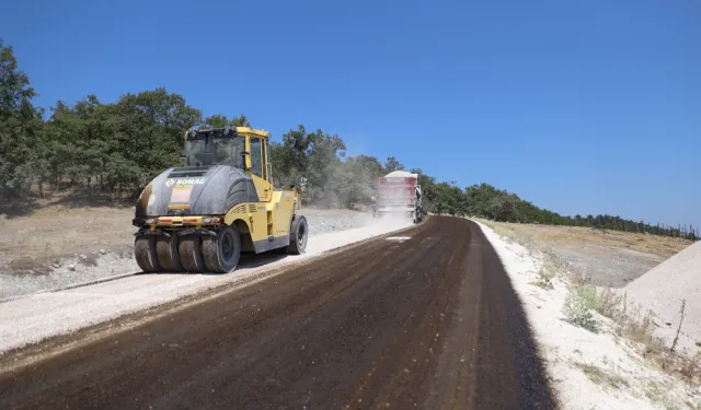Mustafakemalpaşa’nın kırsal yollarına konfor geliyor