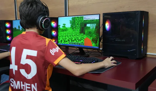 Özel gereksinimli çocuklara teknoloji dolu yaz etkinliği