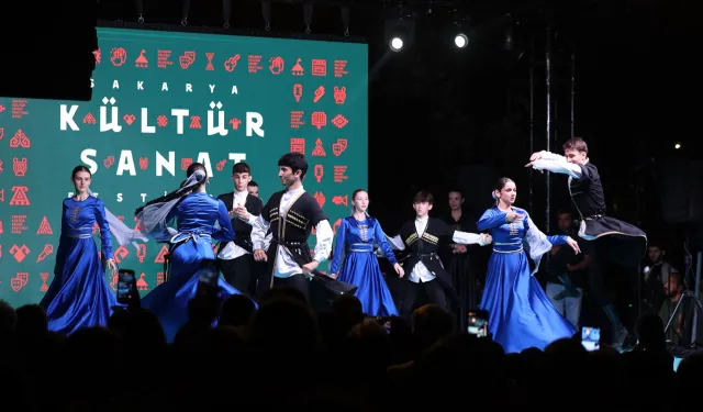 Sakarya’da Kafkas ve İç Anadolu’da şölen gibi akşam