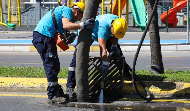 Sakarya'da yağmur suyu hatları temizleniyor