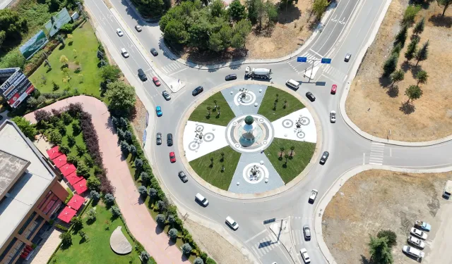 Sapanca’nın zarafeti giriş kapısına işlendi