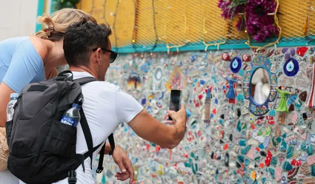 Sultanahmet'te sanata çıkan sokak