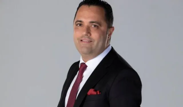 Ünlü avukat Rezan Epözdemir gözaltına alındı