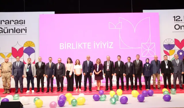 12. Uluslararası Onkoloji Günleri Muş'ta başladı