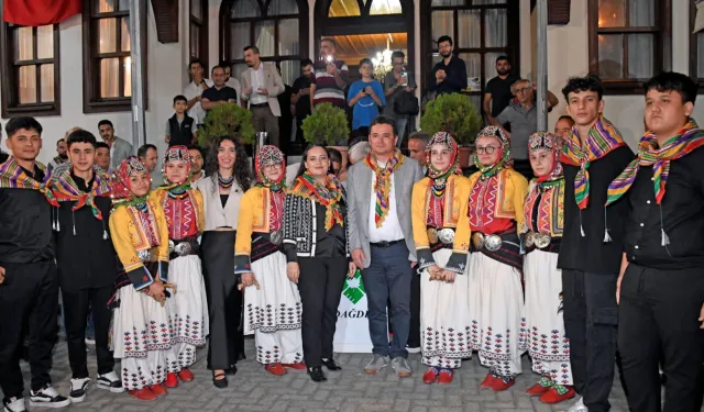 Başkan Aydın, Danışık Gecesi’nde hemşehrileriyle buluştu